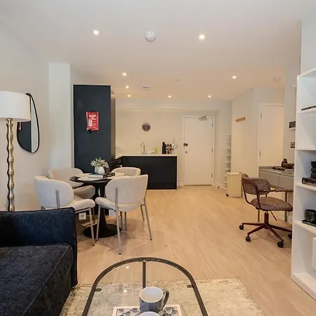 7 Church House By Guestz Appartement Bristol