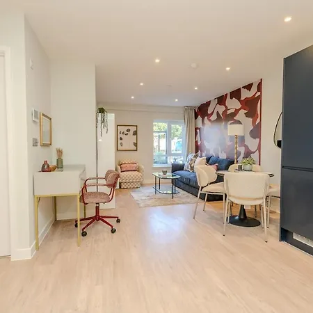 7 Church House By Guestz Bristol