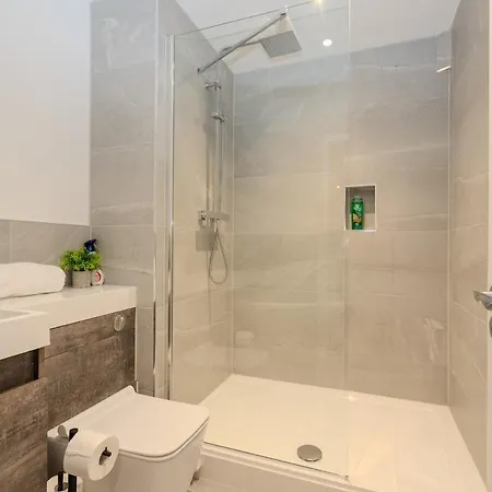 Appartement 7 Church House By Guestz Bristol